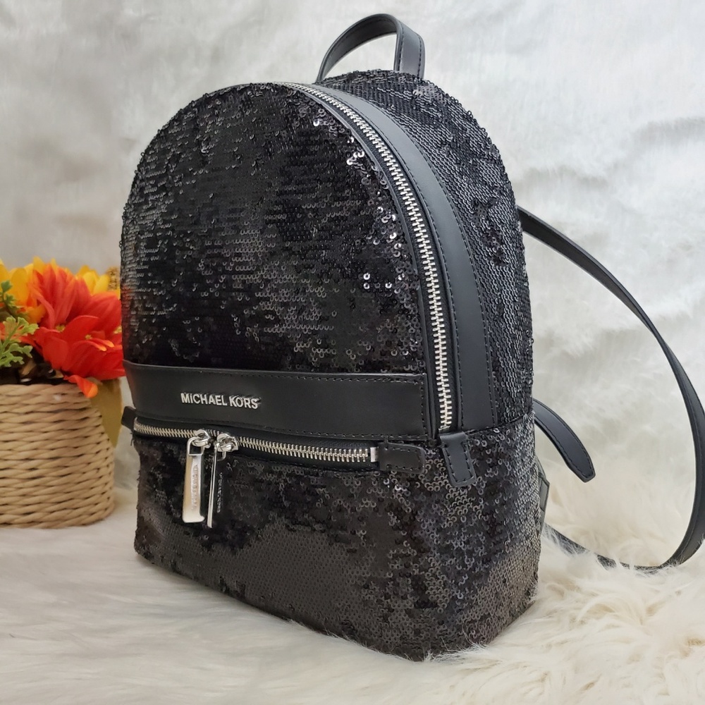 💥SALE💥 MICHAEL KORS KENLY MEDIUM SEQUIN BACKPACK - Picture 4 of 6
